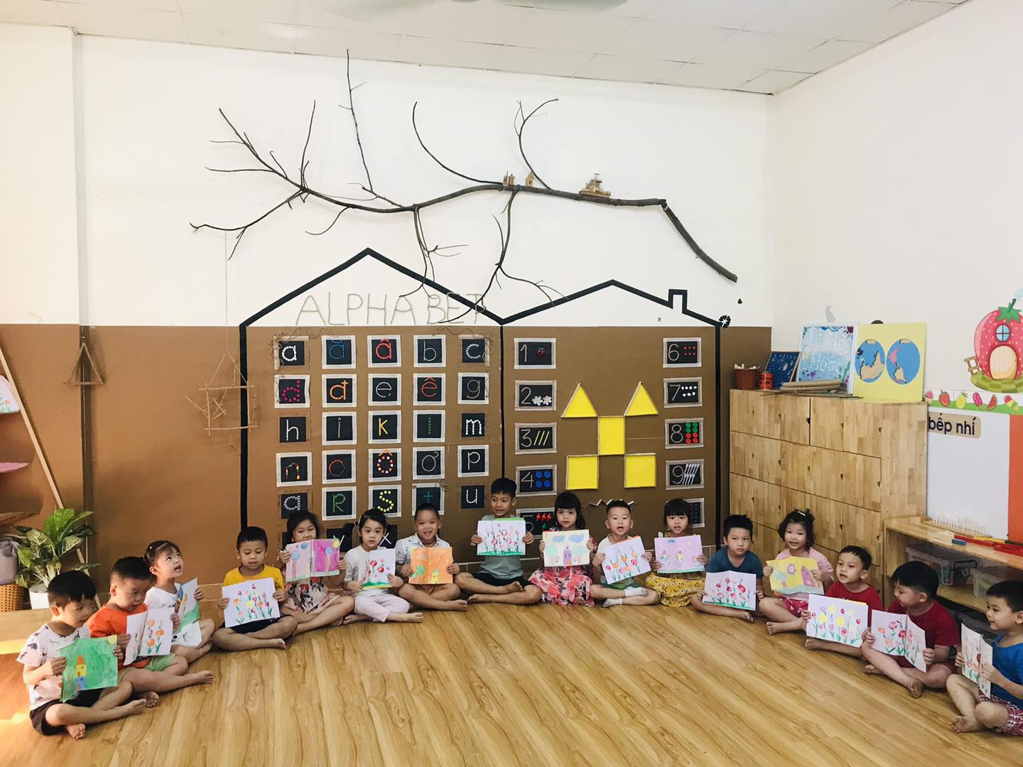 사적인 | Little Star Montessori Preschool - Trường mầm non song ngữ Sao Bé Thơ - Phúc Xá